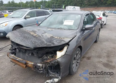 2015 Honda Accord Sport z USA, uszkodzony, nr VIN 1HGCR2F50FA039225